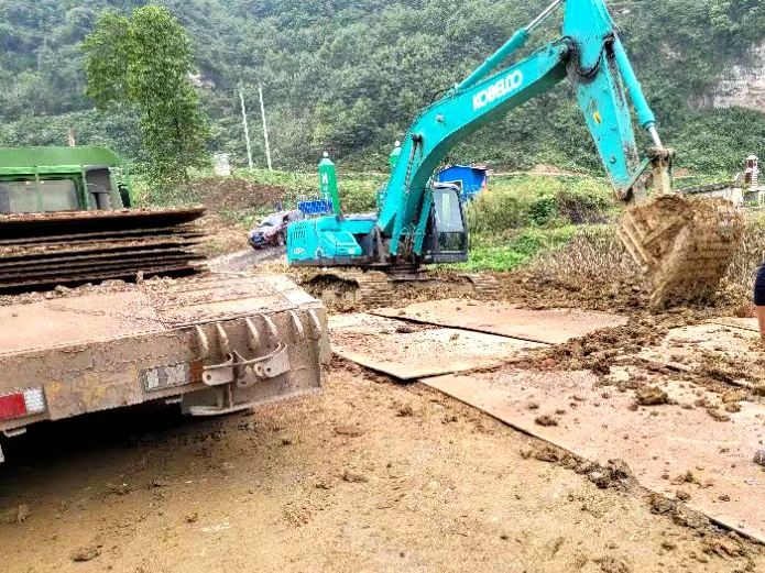 樂山鋼板租賃-施工鋼板出租-路基鋼板,工地鋼板,鋪路鋼板,路面鋼板